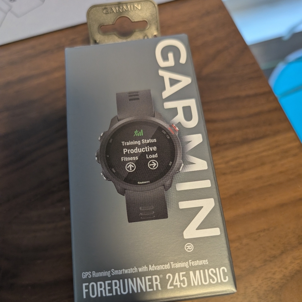 Garmin Forerunner 245 Music GPS Smartwatch Black